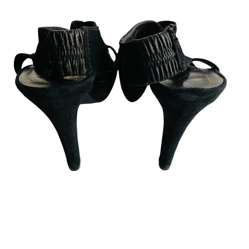 DVF Suede Criss Cross Open Toe Heel 6 Black Sandal Chunky Dance Party